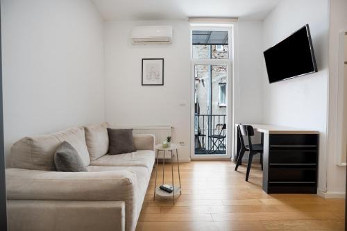 Balcony Studio