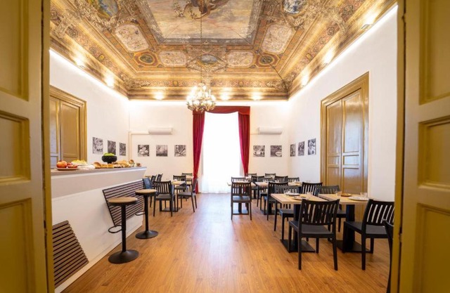 Ballaro' Hotel - Budget Room