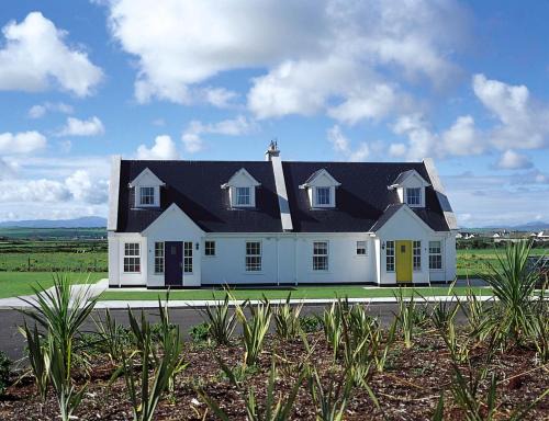 Ballybunion Holiday Cottages by Trident Holiday Homes