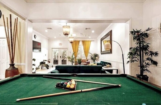 Banana Leaf Villa-Vintage Vibes Premium Room