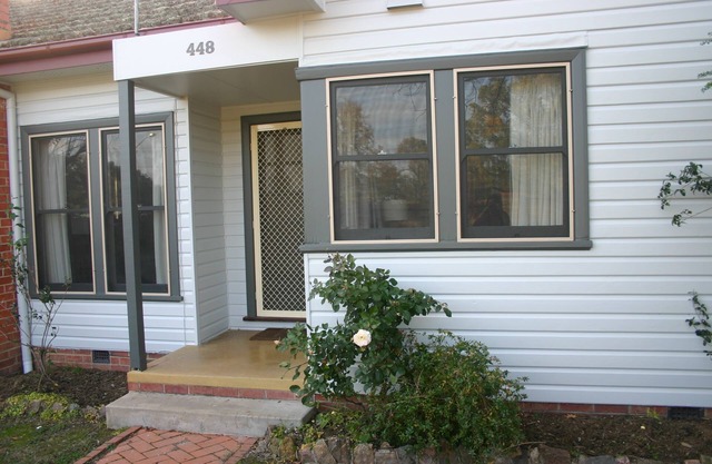 Banksia Cottage - An Old Charm Cottage that has been completely renovated