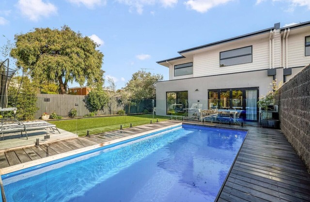 Barwon River retreat
