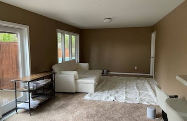 Basement in home with pool, bar and two Hot Tubs