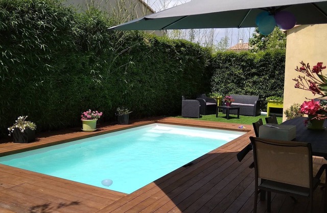 Bastide villa of 125 m² with pool in Aigues-mortes, France