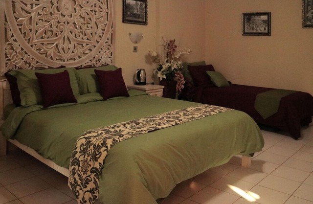 Batur Sunrise Guesthouse ~ Garden View Family Room
