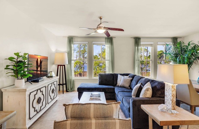 Bay & Boat⛵ Views-Free 🚌 Shuttle-Sandestin G&B amenities-2BR Bahia 4324⭐