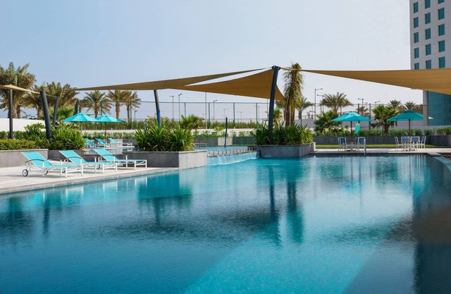Bay La Sun Hotel & Marina