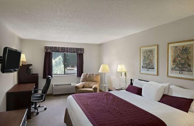 Baymont by Wyndham Whitewater