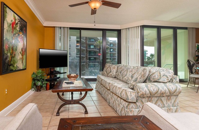 Bayside Condo @ Phoenix on the Bay