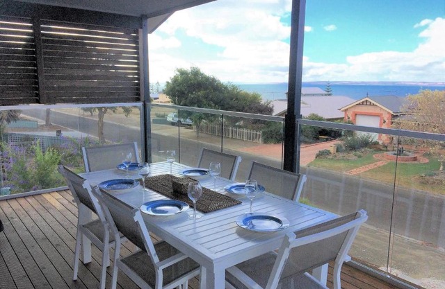 Bayview Beach House Apartment No 2