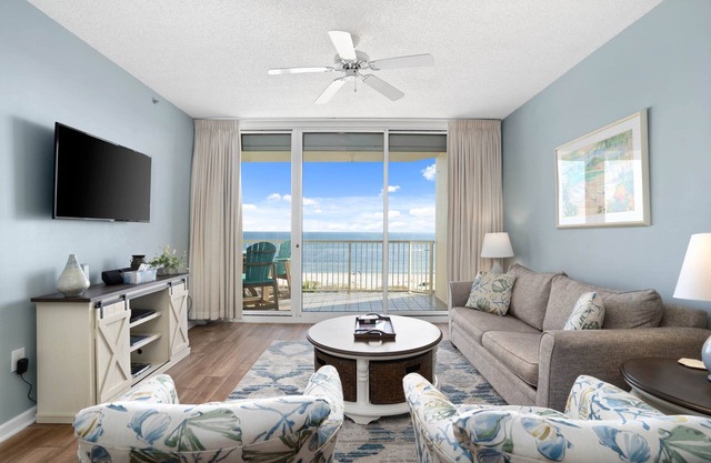 Beach Club C608 - Around the corner