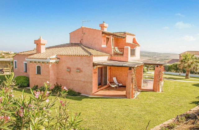 Beach front apartment in Stintino