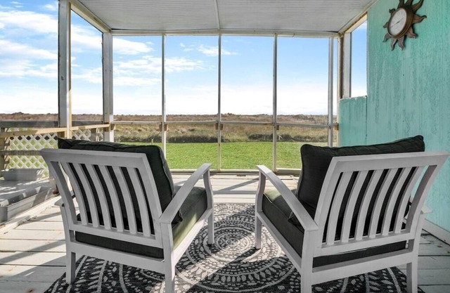 Beach Front Home with Amazing Views