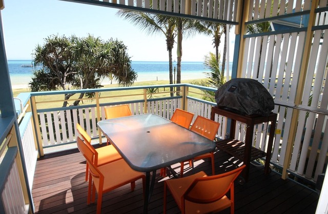 Beach Front Villa 38