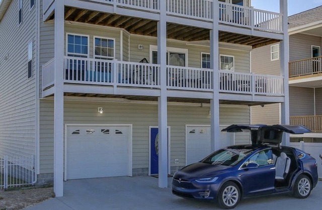 Beach House on the Bay