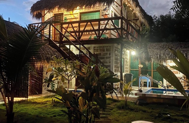 Beach house with pool for 6 people - Las Peñitas