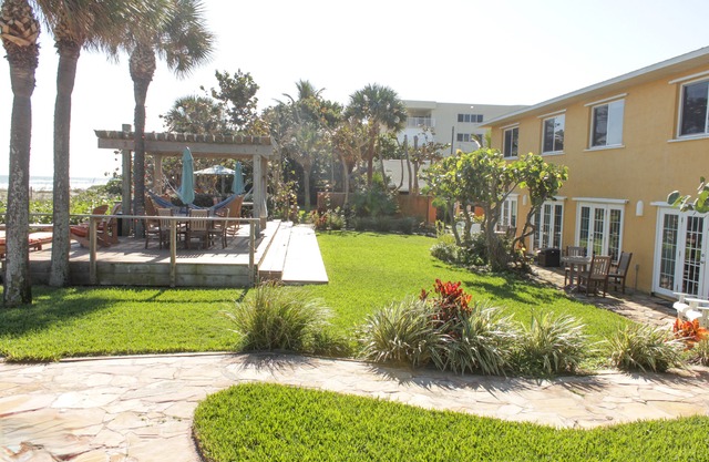 Beach Place Guesthouses