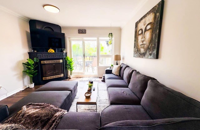 Beach&Riverside/Prime Location!
