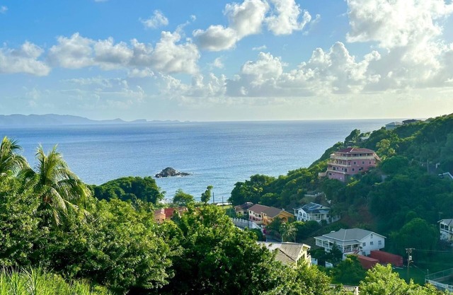 Beach Views-Sion Hill Bay