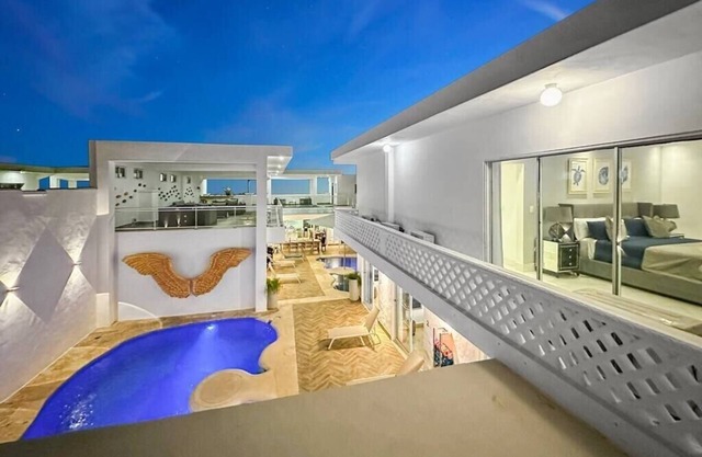 Beach Villa Blanca with 2 Pools, Jacuzzi and Maid