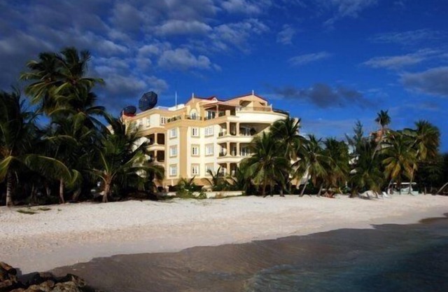 Beachfront Apartment at Dover Beach, St Lawrence
