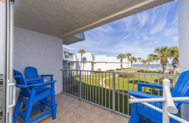 Beachfront Condo with Ocean View - Sandpiper 216