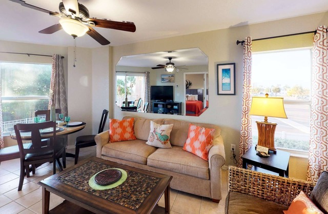 Beachfront Corner Unit ~ Pool ~ Private Balcony ~ Fully Equipped Kitchen ~ Heart of Treasure Island