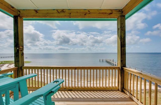 Beachfront Cottage w/Dock on Florida Gulf Coast