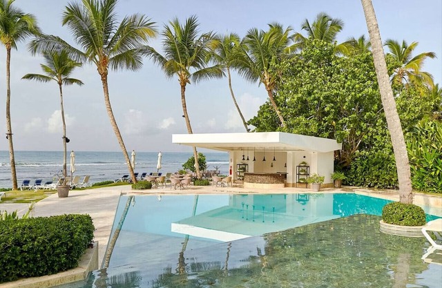 Beachfront FL21 Con Tina Aquarella