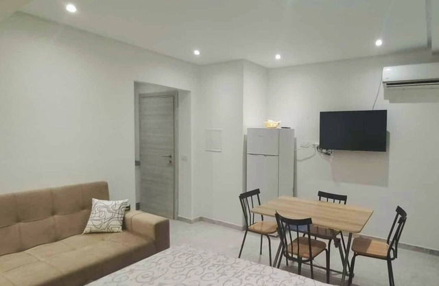 Beachfront Studio in Hergla – Stunning Sea View & Pool Access