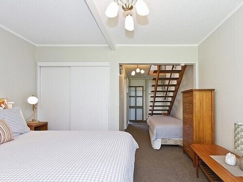 Beachside at Snells - Snells Beach Holiday Apartment, SNELLS BEACH