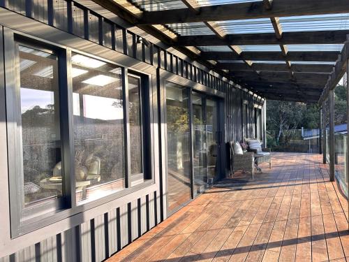 Beaks and Feathers Boutique Accommodation on Stewart Island