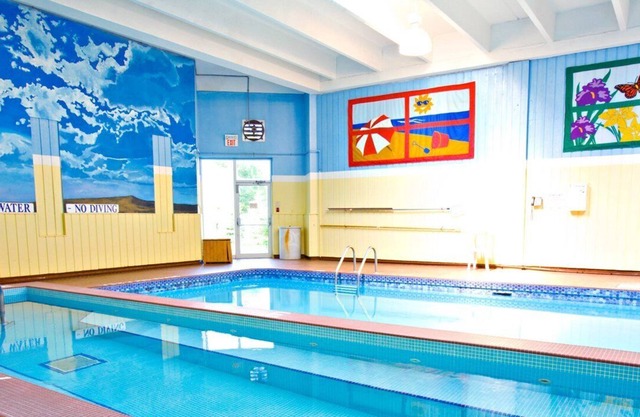 Beautiful 1 bedroom unit at resort, sleeps 6