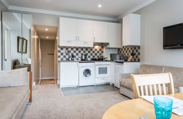 Beautiful 2 bedroom Apartments