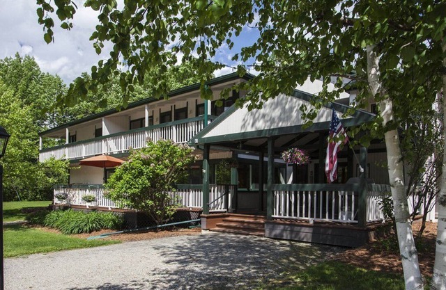 Beautiful 2 bedroom unit at resort, sleeps 6