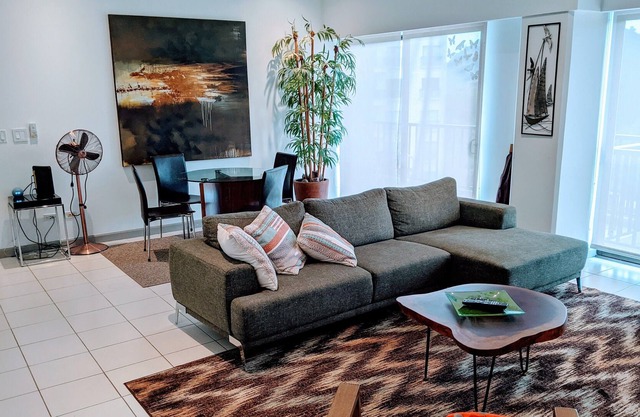 Beautiful 2 Bedroom with Pool View in Jaco Bay