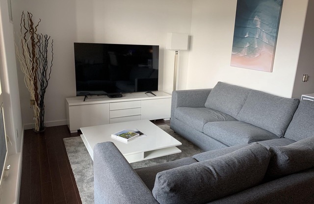 Beautiful 3 Bedroom Condo