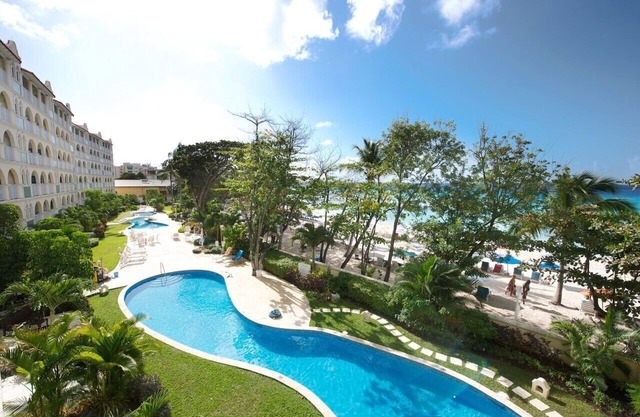 Beautiful 3 Bedroom Sapphire Beach Suite!