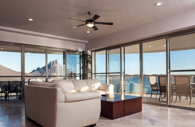 Beautiful 3 BR Condo w ocean view and resort delight - Playa Blanca by RedAwning