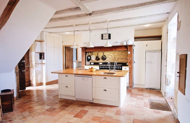 Beautiful 4 bedroom stone farmhouse in the French countryside