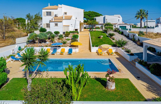 Beautiful Algarve Holiday Villa, With Private Pool, Heated Pool(opcional), Wi-FI