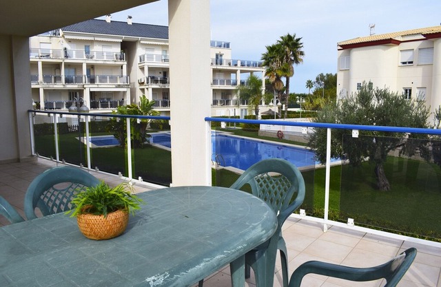Beautiful and comfortable apartment in Oliva, on the Costa Blanca, Spain with communal pool for 6 persons