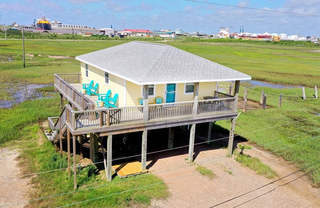 Beautiful and cozy home with large deck and expansive views.