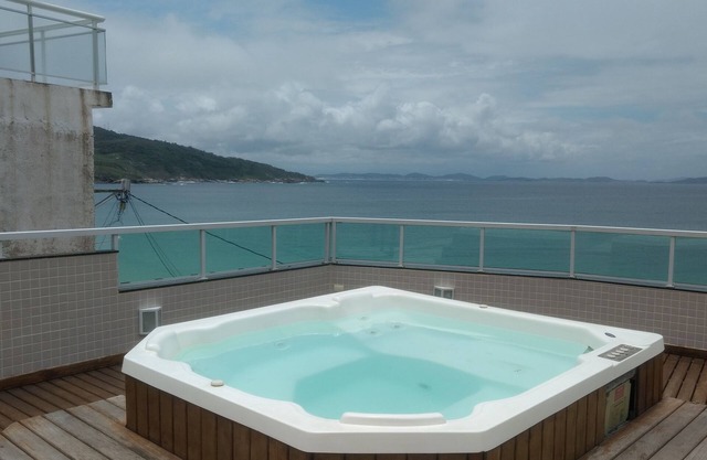 beautiful and modern ape /wi-fi /AR /garage /view of Prainha