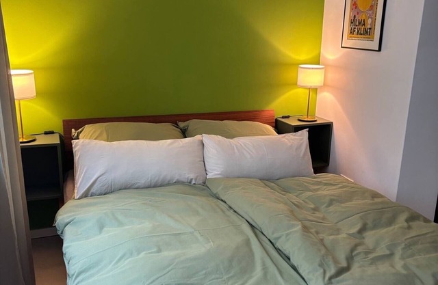 Beautiful apartment with private access in a quiet location with good transport links