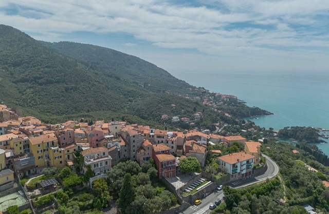 Beautiful apartment for 4 people with WIFI, A/C, TV and terrace
