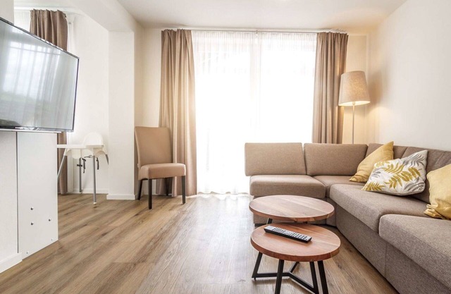 Beautiful apartment for 2 guests with WIFI, TV, terrace, pets allowed and parking