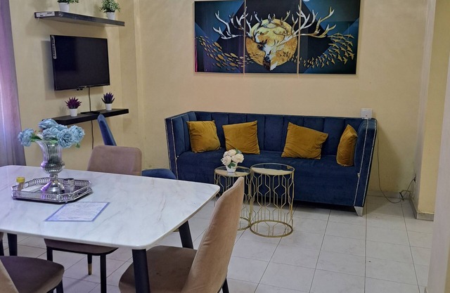 Beautiful apartment next to the Santo Dgo Metro.