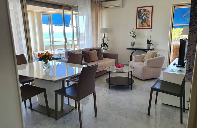Beautiful apartment with sea view - Cros de Cagnes 06800
