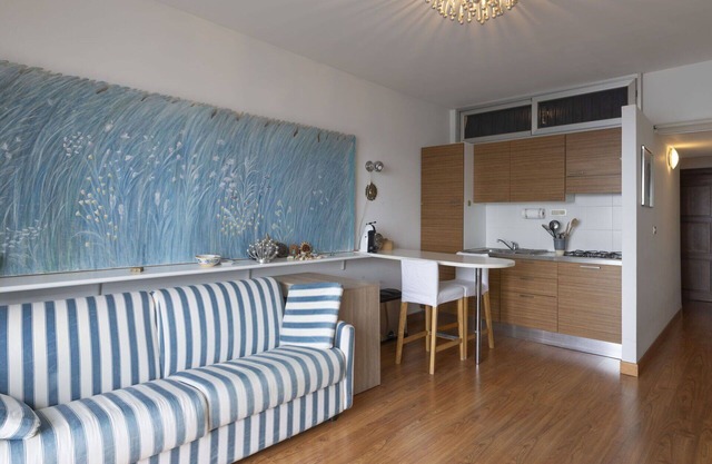Beautiful apartment for 5 people with A/C, WIFI, terrace, pets allowed and parking